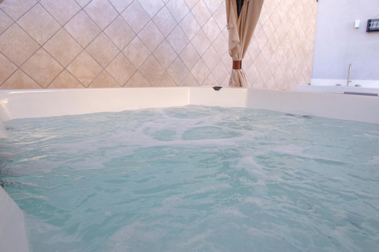 Joyce Luxury Suite Monopoli Zewnętrze zdjęcie