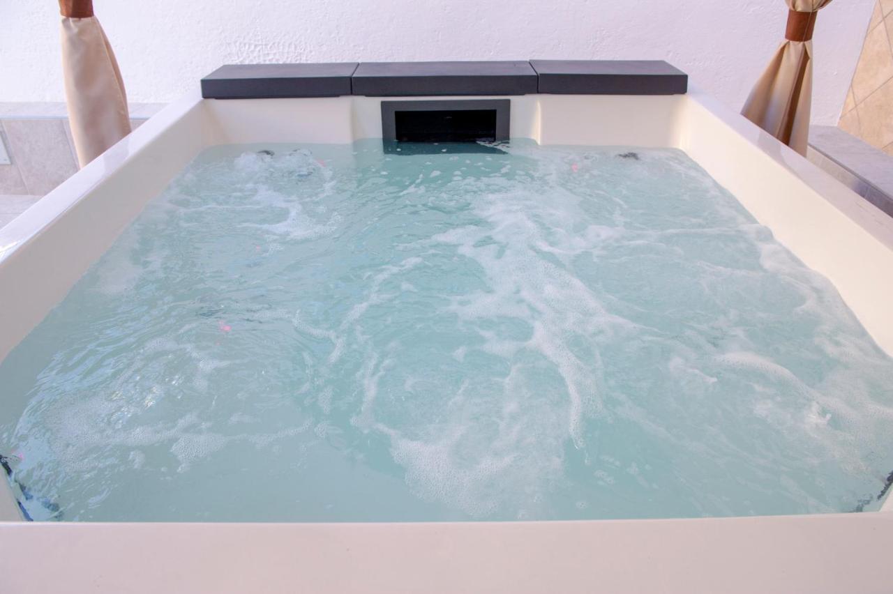Joyce Luxury Suite Monopoli Zewnętrze zdjęcie